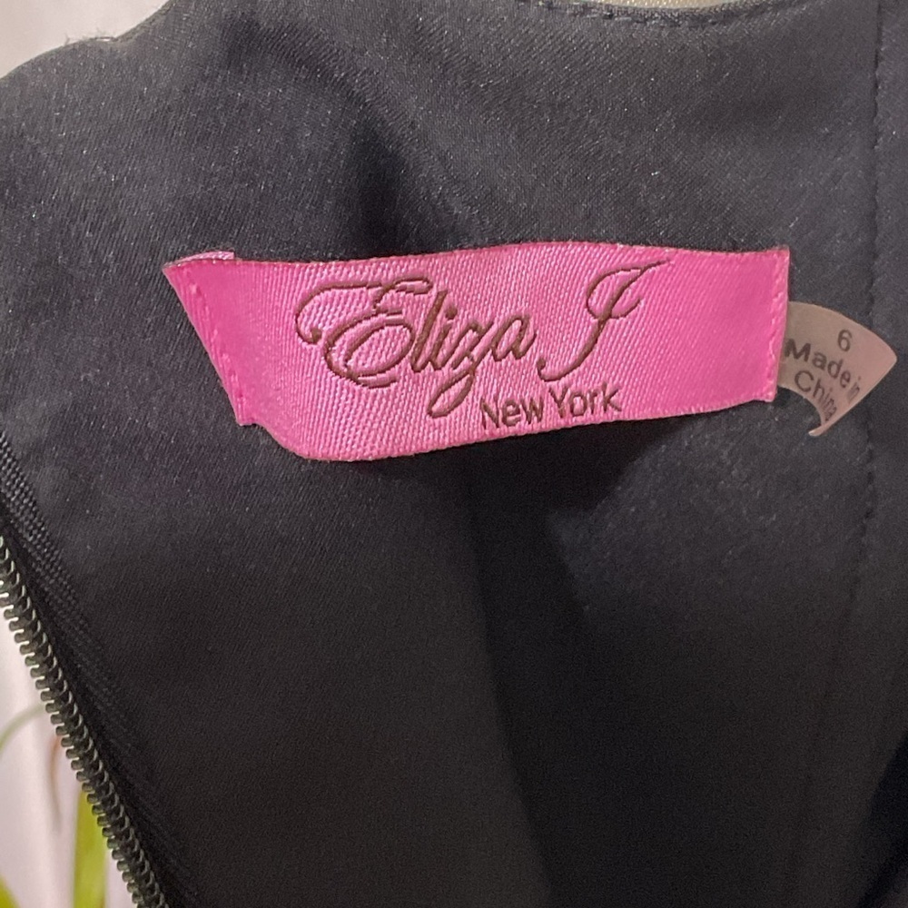 Eliza J cocktail Dress - Picture 11 of 13